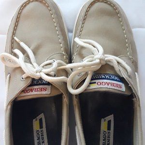 Sebago Docksides Suede Boat shoes Tan Size 9M